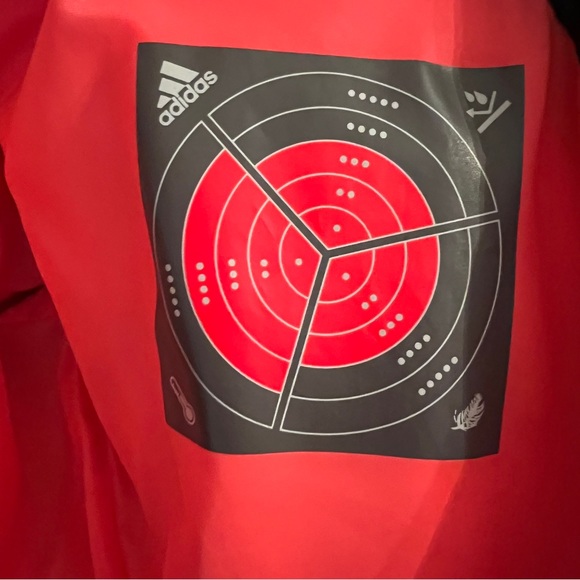 Adidas Puffer Jacket - Picture 5 of 5